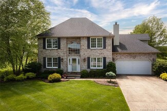 2403 Oak Leaf Ln, Clarksville, IN 47129