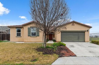 701 Macadamia Ave, Madera, CA 93637