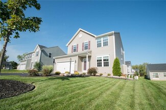 96 Coneflower Dr, West Henrietta, NY 14586