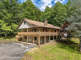 11 Old Trail Rd, Tunkhannock, PA 18657