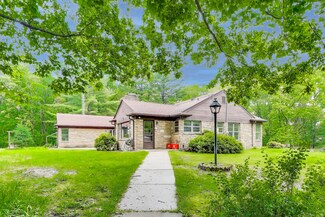 451 Johnson Rd, Trail Creek, IN 46360