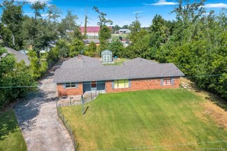 2321 Foster Ln, Westlake, LA 70669
