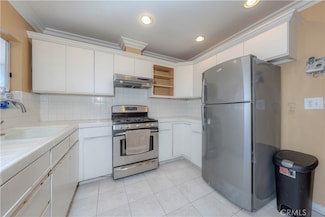 6371 Shawnee Rd, Westminster, CA 92683