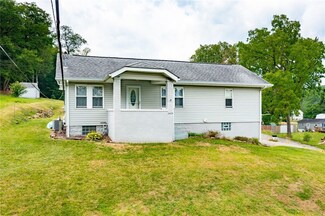 3409 18th Ave, Beaver Falls, PA 15010