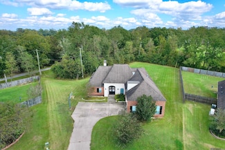 18011 Pierside Ln, Prairieville, LA 70769