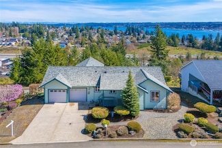 1166 Daniels Ave, Bremerton, WA 98312