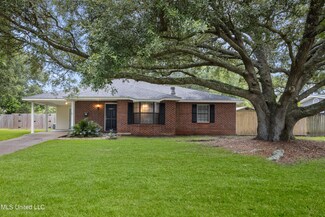 2007 Fulton Ave, Pascagoula, MS 39567