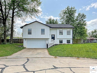 1290 40th Street Terrace, Sedalia, MO 65301