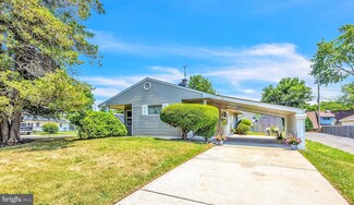 108 Violetwood Dr, Levittown, PA 19057