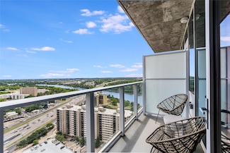 48 East Ave Unit 2907, Austin, TX 78701