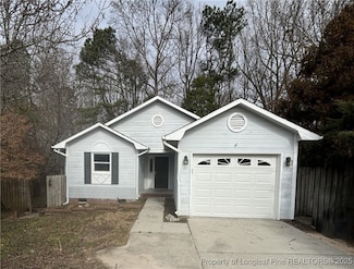 5920 Lively Ct, Fayetteville, NC 28306