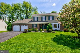 5 Hillview Cir, Hockessin, DE 19707