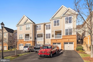 43905 Hickory Corner Terrace Unit 105, Ashburn, VA 20147