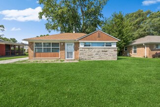 203 Mantua St, Park Forest, IL 60466