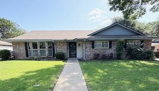5604 Lake Highlands Dr, Waco, TX 76710
