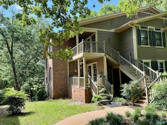 2080 Woodlawn Dr SW, Huntsville, AL 35802