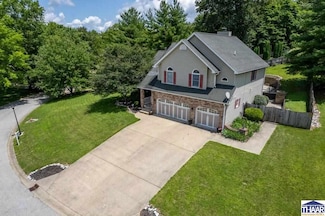 151 Phoenix, Terre Haute, IN 47803