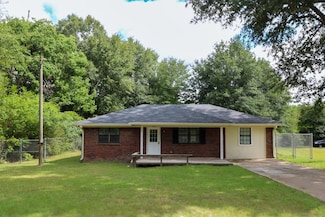 1302 Talmadge Dr, Bainbridge, GA 39817