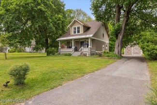163 Maple Ave, Schenectady, NY 12302