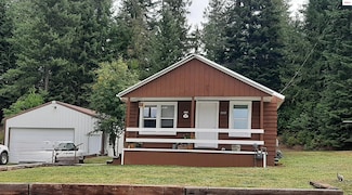 559 8th St, Mullan, ID 83846