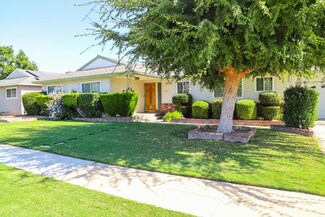 6378 N 8th St, Fresno, CA 93710