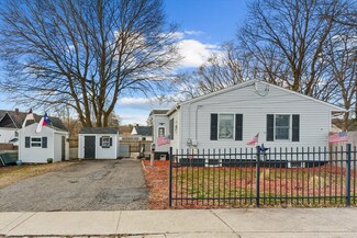 88 Groton St, Lawrence, MA 01843