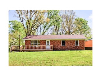 6902 Zollman Rd, Otisco, IN 47163