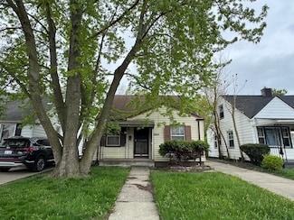 16044 Fairmount Dr, Detroit, MI 48205