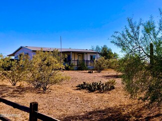 1043 W Roundup St, Apache Junction, AZ 85120