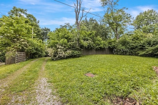 8885 Hester Beasley Rd, Nashville, TN 37221
