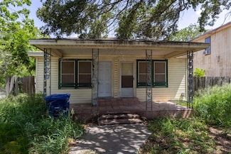 1724 Craig St, Corpus Christi, TX 78404
