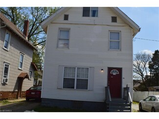 250 Sues Ct, Akron, OH 44311