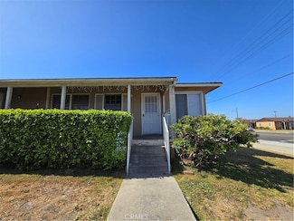 1758 W 110th St, Los Angeles, CA 90047
