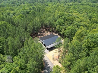 268 Town Creek Rd, Eden, NC 27288