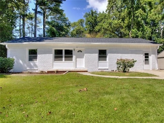 3946 Green Oak Dr, Atlanta, GA 30340