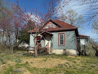 727 S Saint Charles Ave, Joplin, MO 64801