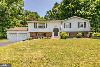 1018 River Rd, Ewing, NJ 08628