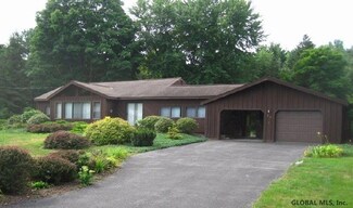 26 Wing Rd, Rexford, NY 12148