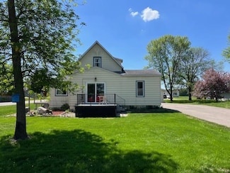 400 W Main St, Morristown, MN 55052