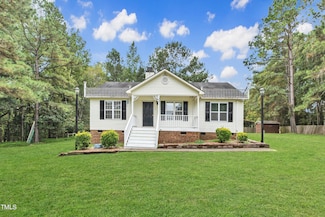308 Deep Creek Dr, Clayton, NC 27520