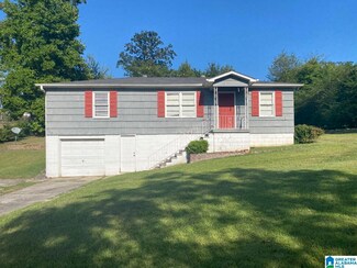 2701 8th St NE, Center Point, AL 35215