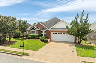 1317 Tulip Ct, Auburn, AL 36830
