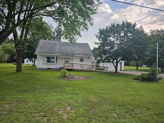243 E Chicago Rd, Wautoma, WI 54982