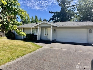 10202 98th St SW, Lakewood, WA 98498