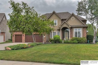 2370 S 183rd Cir, Omaha, NE 68130