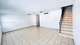 1305 W 53rd St Unit 406, Hialeah, FL 33012