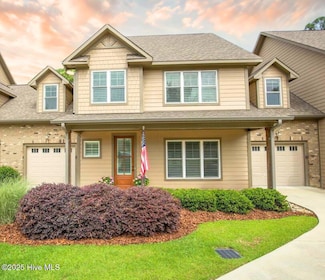 129 Pinebranch Ct, Southern Pines, NC 28387