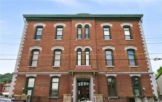 120 S 15th St Unit 301, Pittsburgh, PA 15203