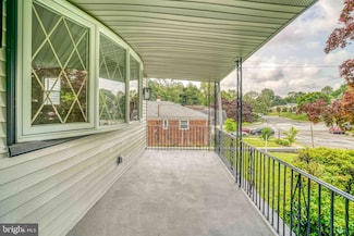 611 Parkview Blvd, Lansdowne, PA 19050