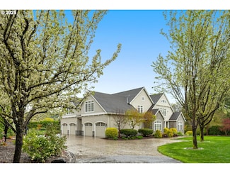 22726 SW Johnson Rd, West Linn, OR 97068